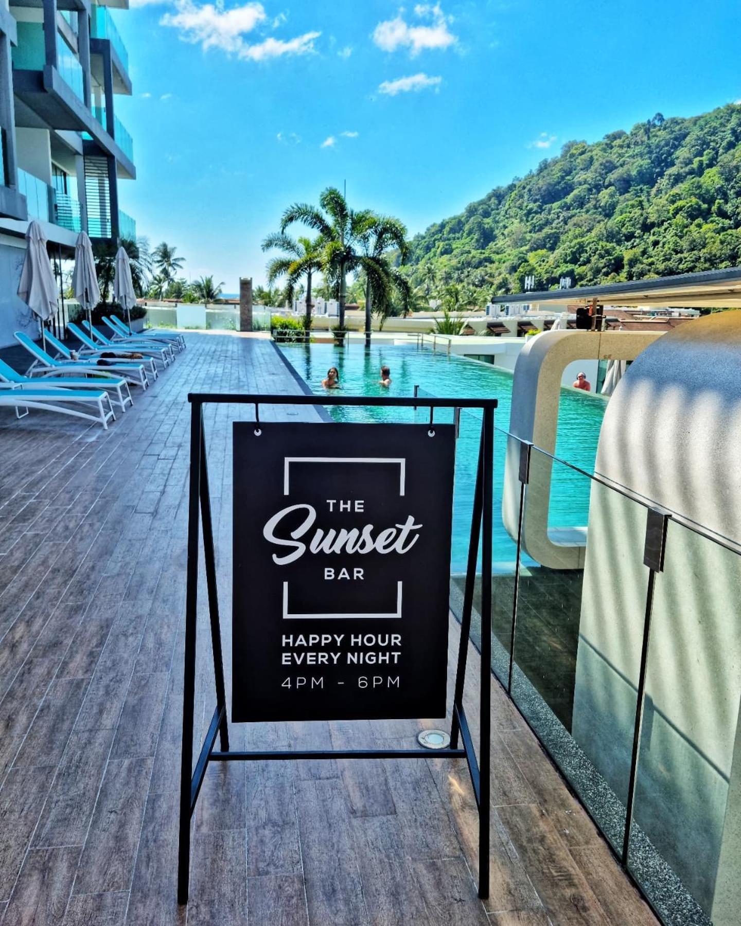 Lets Phuket Twin Sands Resort & Spa Patong Exteriör bild