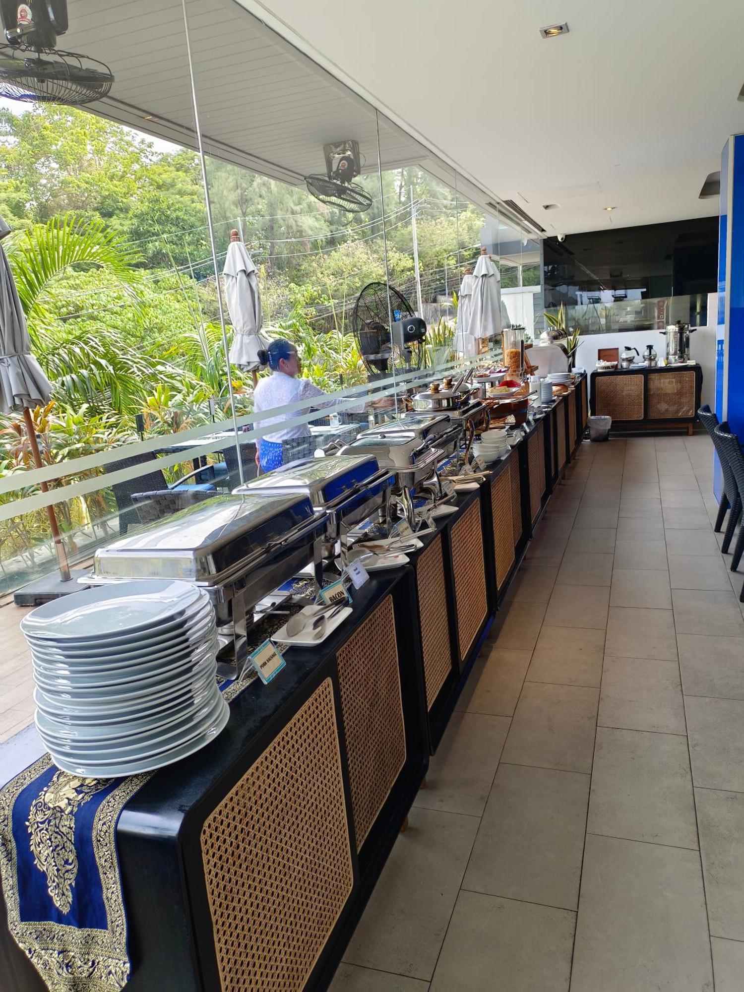 Lets Phuket Twin Sands Resort & Spa Patong Exteriör bild